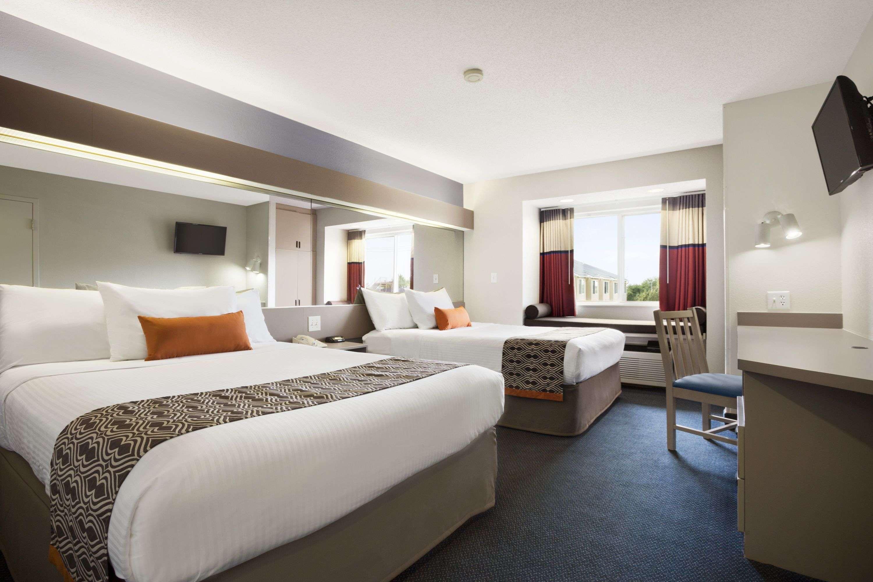 Microtel Inn By Wyndham Louisville East Buitenkant foto